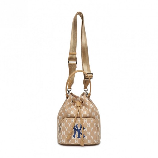 MONOGRAM JACQUARD BUCKET BAG NEW YORK YANKEES