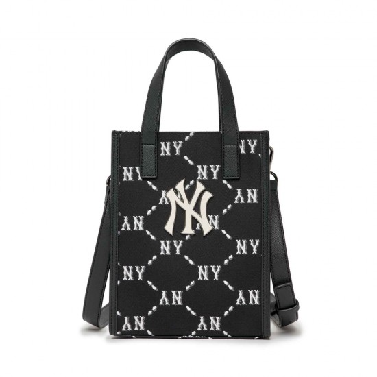 DIA MONOGRAM JACQUARD HANDPHONE CROSS BAG NEW YORK YANKEES