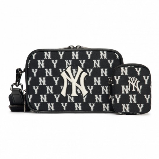 MONOGRAM JACQUARD MINI CROSS BAG NEW YORK YANKEES