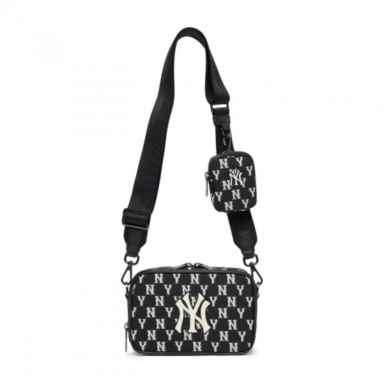 MONOGRAM JACQUARD MINI CROSS BAG NEW YORK YANKEES