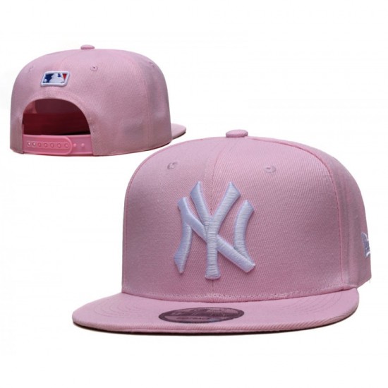 New York Yankees League Essential Pink Snapback Cap